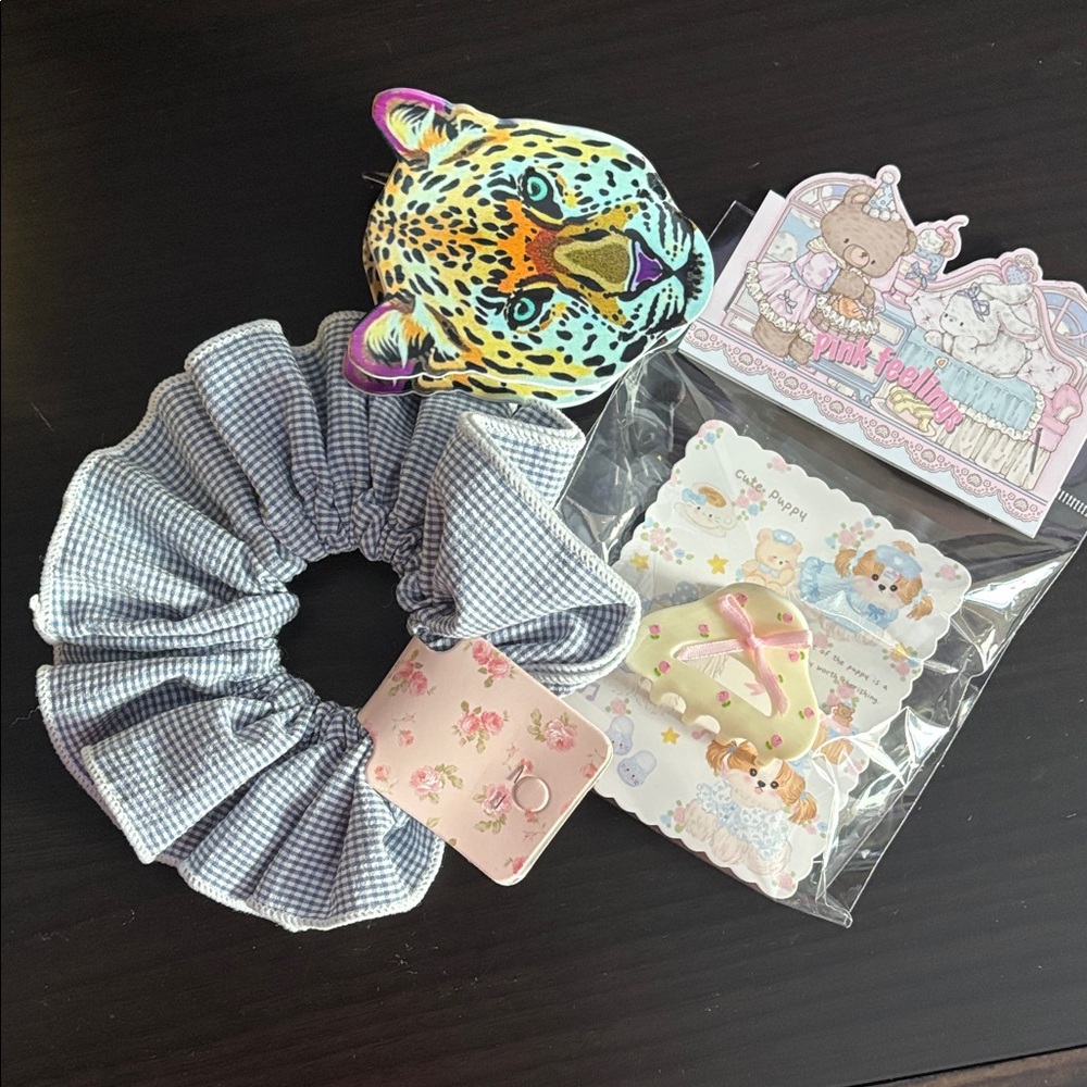 New bundle of Blue Gingham Scrunchie and fun hair accessories !
